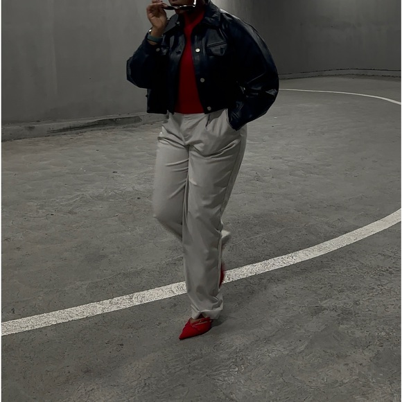 Short leather-effect jacket - Picture 10 of 13